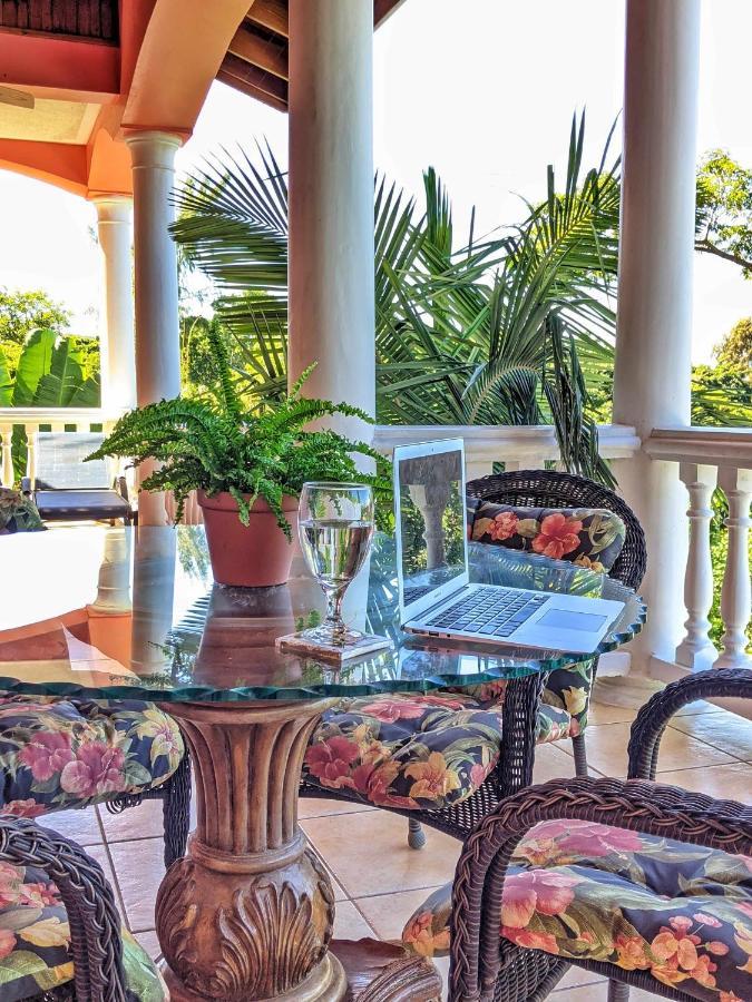Seaside Inn Roatan West Bay Exterior foto